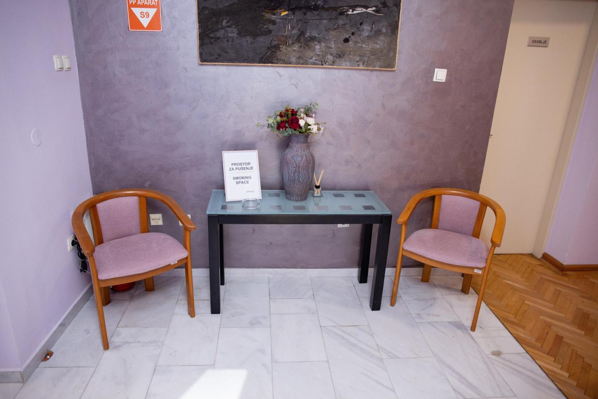 Motel New Sanatron Bosanski Novi Exteriér fotografie