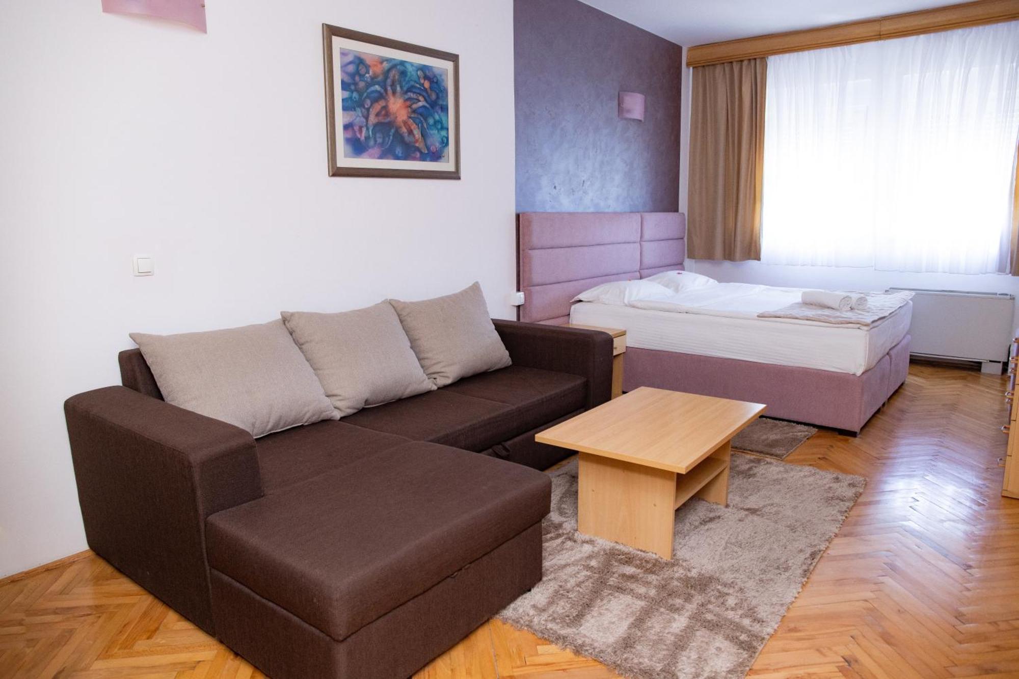 Motel New Sanatron Bosanski Novi Exteriér fotografie