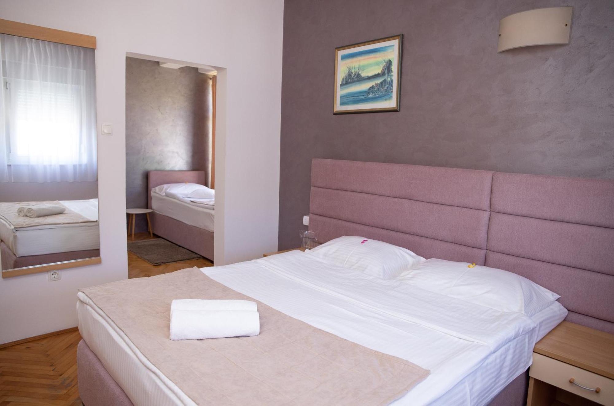 Motel New Sanatron Bosanski Novi Exteriér fotografie